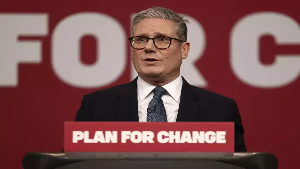 UK's Bold Bet on AI: PM Starmer Unveils £14bn Tech Revolution to "Power Up Britain" 1 117201783